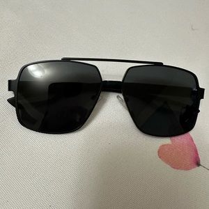 Prada línea rosa sunglasses